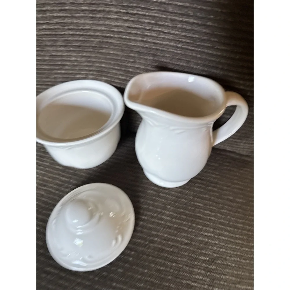 Vintage Pfaltzgraff Filigree White Creamer and Sugar Bowl Set W/ Lid Made in USA